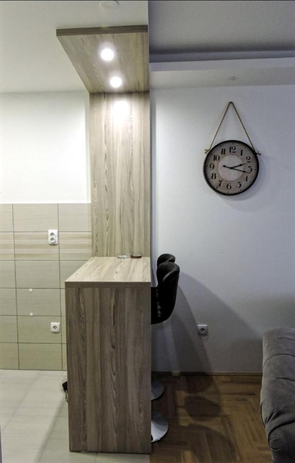 Apartman Lux S&V 1 Lukavica Istocno Sarajevo Hilandarska Centar Apartment Exterior photo