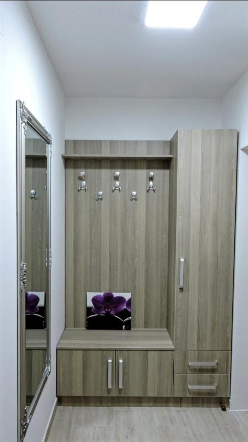 Apartman Lux S&V 1 Lukavica Istocno Sarajevo Hilandarska Centar Apartment Exterior photo